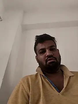 vinay smalldick online show from 04/17/26, 01:52