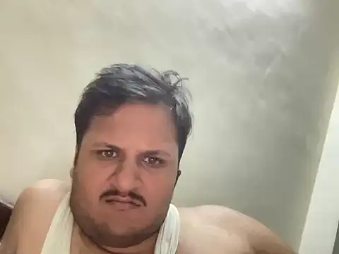 chiikuloveu online show from 11/08/25, 09:20