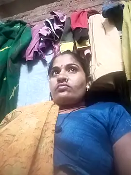 Hansini Gowda online show from 10/24/25, 03:30