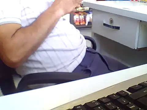 AMCIKSEVER42 online show from 11/08/25, 09:31