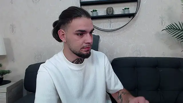 DanyelCarter online show from 10/13/25, 06:41