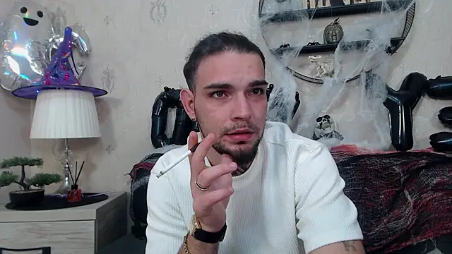 DanyelCarter online show from 10/18/25, 07:25