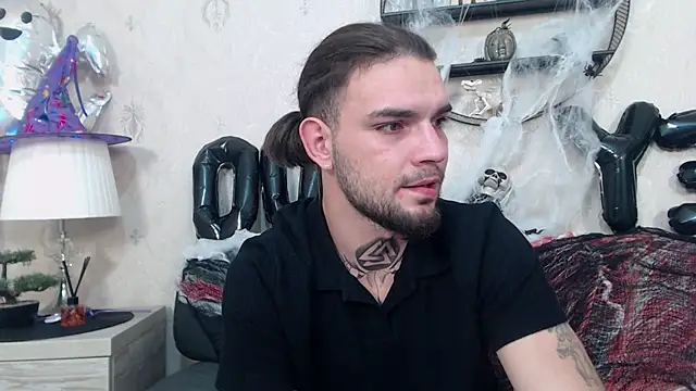 DanyelCarter online show from 10/19/25, 06:30