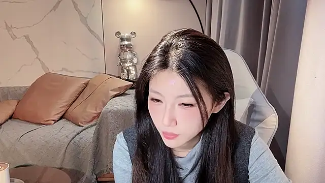 Lixinel-520 online show from 11/24/25, 06:13