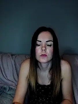 Snapshot of SexyLoLoUK chatting on 11/26/25, 11:33 SexyLoLoUK online show from 11/26/25, 11:33