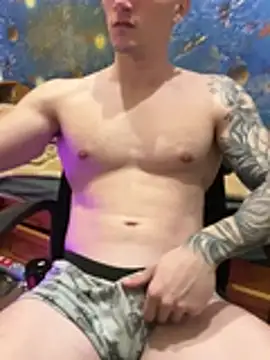 fronkie9384 online show from 03/18/26, 07:06