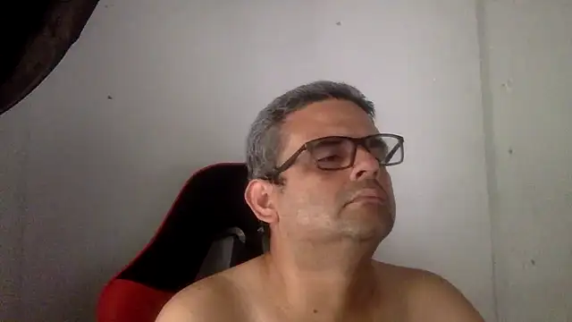 Snapshot of Katracho6969 chatting on 06/24/26, 07:13 Katracho6969 online show from 06/24/26, 07:13