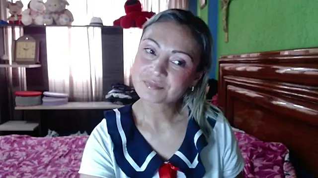  Charlize theron  online show from 09/26/25, 07:18