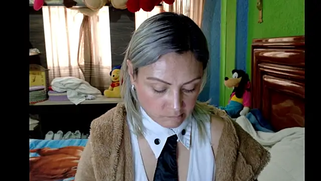  Charlize theron  online show from 03/18/26, 08:23