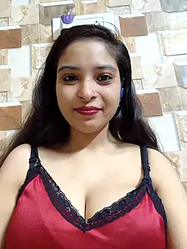 Snapshot of QUEEN-ADITI chatting on 10/12/25, 02:38 QUEEN-ADITI online show from 10/12/25, 02:38