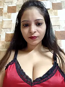 Snapshot of QUEEN-ADITI chatting on 10/21/25, 03:35 QUEEN-ADITI online show from 10/21/25, 03:35