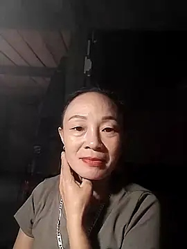 Snapshot of Hoala7890 chatting on 10/06/25, 12:52 Hoala7890 online show from 10/06/25, 12:52
