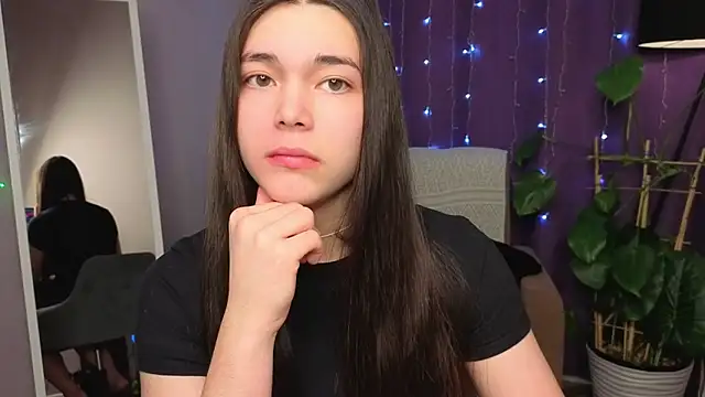 Albi Glow online show from 01/07/26, 11:45