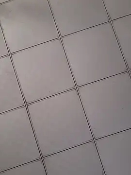 Snapshot of Boy-Malaysiawomen chatting on 11/18/25, 04:17 Boy-Malaysiawomen online show from 11/18/25, 04:17