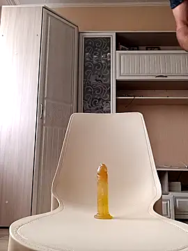 Snapshot of sergik- chatting on 09/25/25, 09:35 sergik- online show from 09/25/25, 09:35