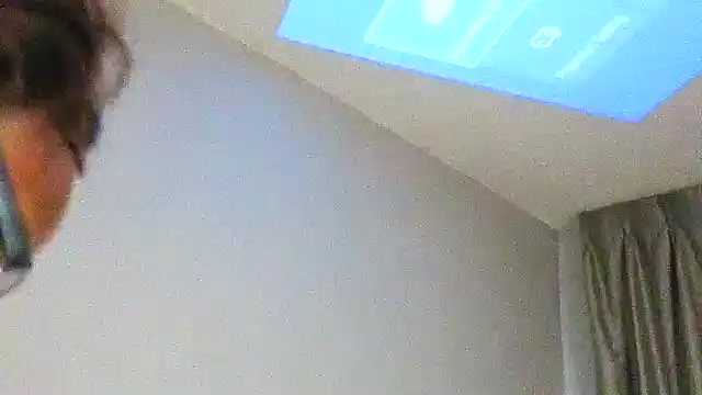 Snapshot of CinnaCakesss chatting on 10/12/25, 01:59 CinnaCakesss online show from 10/12/25, 01:59