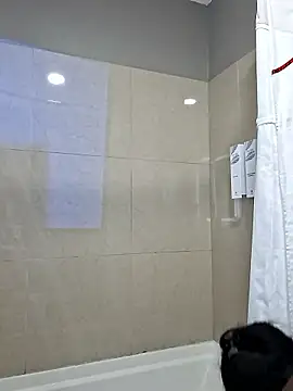 CinnaCakesss online show from 01/14/26, 02:12