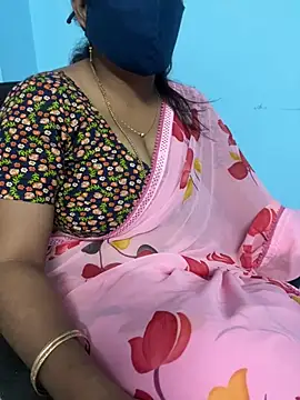 Snapshot of monal_95 chatting on 01/12/26, 04:12 monal 95 online show from 01/12/26, 04:12