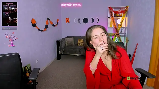 khloebeauty online show from 10/27/25, 08:13