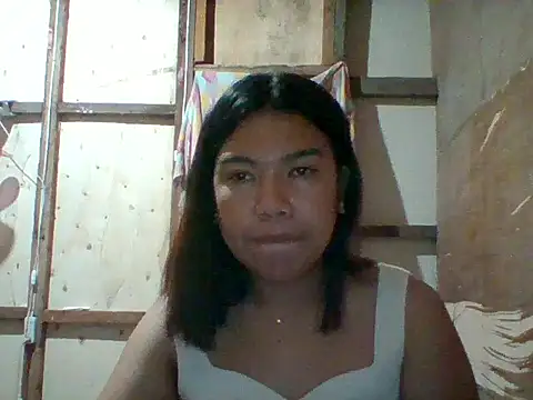 Snapshot of aniya_04 chatting on 09/12/25, 10:10 aniya 04 online show from 09/12/25, 10:10