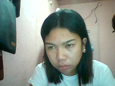 Snapshot of aniya_04 chatting on 09/19/25, 10:54 aniya 04 online show from 09/19/25, 10:54