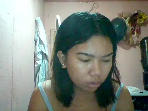 Snapshot of aniya_04 chatting on 09/21/25, 07:59 aniya 04 online show from 09/21/25, 07:59