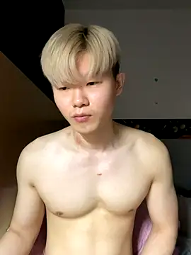 zachlee 69 online show from 10/21/25, 09:54