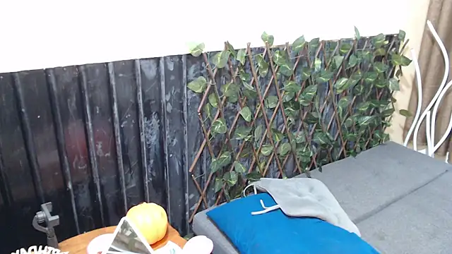 chris hot asian loverboy online show from 11/26/25, 12:55