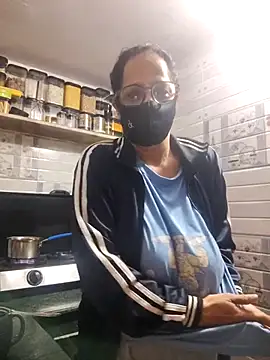 meenu bhabhi547 online show from 11/30/25, 02:15