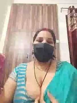 Snapshot of Sexybhabhi6 chatting on 12/18/25, 05:24 Sexybhabhi6 online show from 12/18/25, 05:24