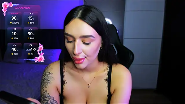 Veronica Larsson online show from 11/09/25, 09:02