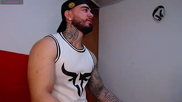 tommyblessd1 online show from 11/08/25, 01:00