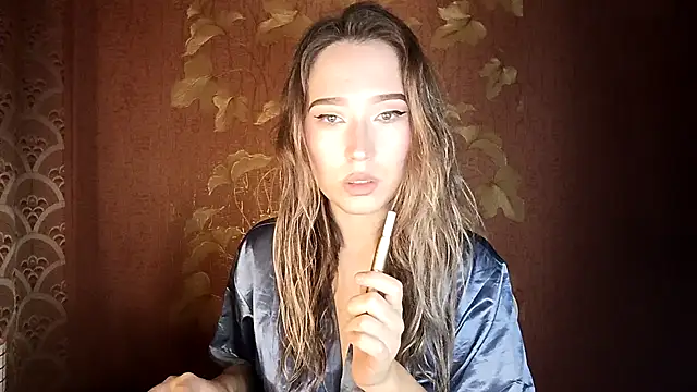 Snapshot of Awora_Wolf chatting on 10/18/25, 07:58 Awora Wolf online show from 10/18/25, 07:58