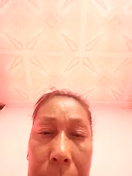 Naomi-Mature online show from 11/28/25, 06:21