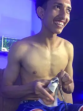 Cj davis  online show from 11/20/25, 04:23