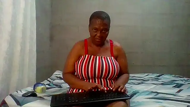 lolla01sweetness online show from 02/18/26, 12:06