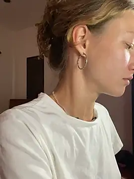   grace   online show from 03/24/26, 07:46