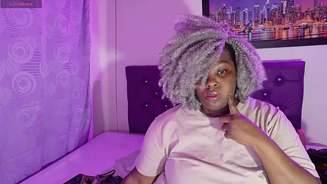 ebony NeighborMoans online show from 05/19/26, 06:25