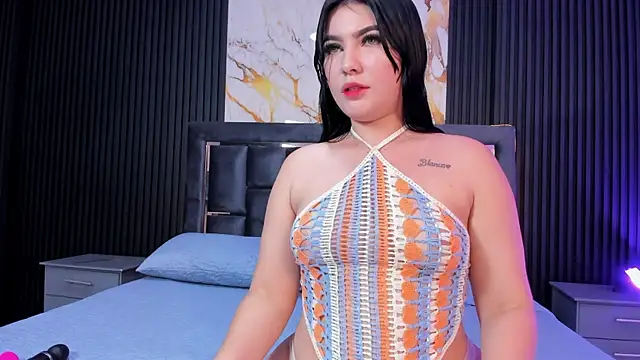 Snapshot of MiaaFarrel chatting on 10/20/25, 07:14 MiaaFarrel online show from 10/20/25, 07:14