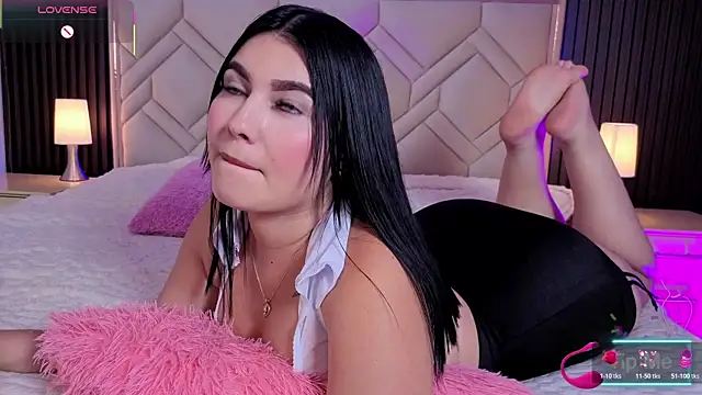 Snapshot of MiaaFarrel chatting on 02/24/26, 07:34 MiaaFarrel online show from 02/24/26, 07:34