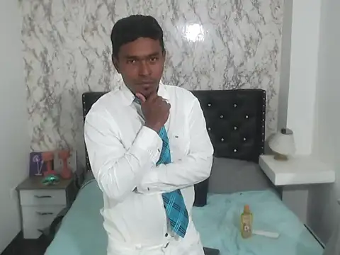 Snapshot of Adam_Morgan2 chatting on 09/08/25, 07:13 Adam Morgan2 online show from 09/08/25, 07:13