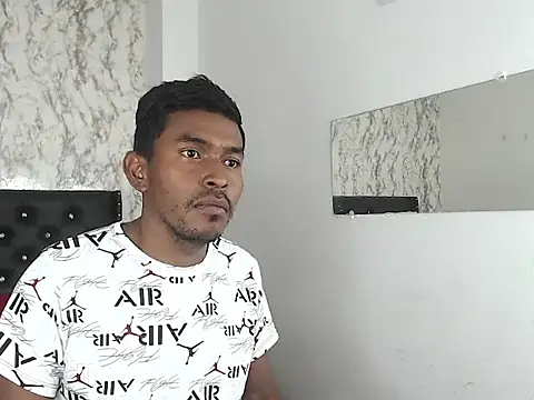 Snapshot of Adam_Morgan2 chatting on 09/25/25, 07:01 Adam Morgan2 online show from 09/25/25, 07:01