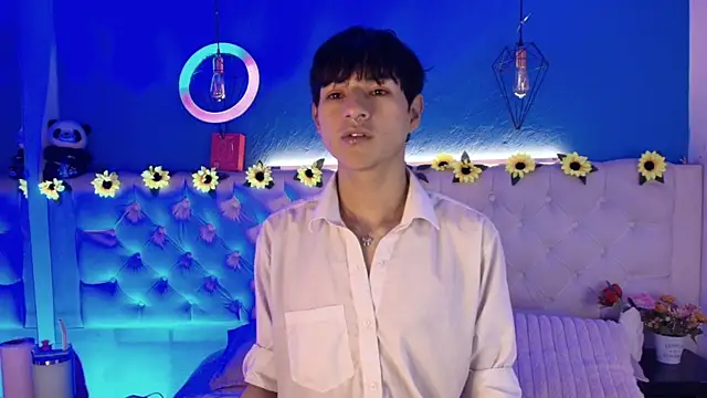 AleAurarashi online show from 04/03/26, 09:51