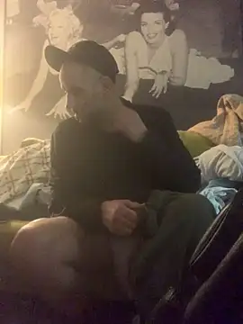 Hothotboyg online show from 02/17/26, 10:34