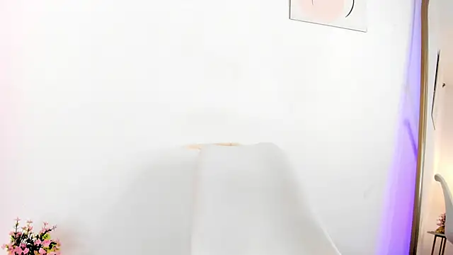 Snapshot of elzafuentes1 chatting on 09/10/25, 08:53 elzafuentes1 online show from 09/10/25, 08:53