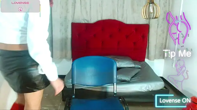 luisa  torres online show from 03/18/26, 03:42