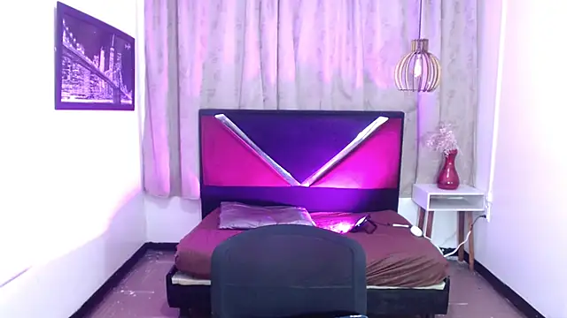 Snapshot of luisa__torres chatting on 07/15/26, 03:23 luisa torres online show from 07/15/26, 03:23