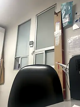 marianm29 online show from 12/19/25, 08:16