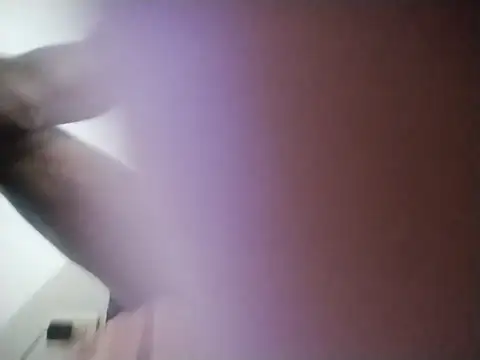 Snapshot of _yefez chatting on 10/12/25, 08:02 yefez online show from 10/12/25, 08:02