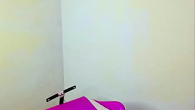 Snapshot of Big_latinax chatting on 11/09/25, 04:22 Big latinax online show from 11/09/25, 04:22